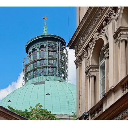 Kredytowa Varšava